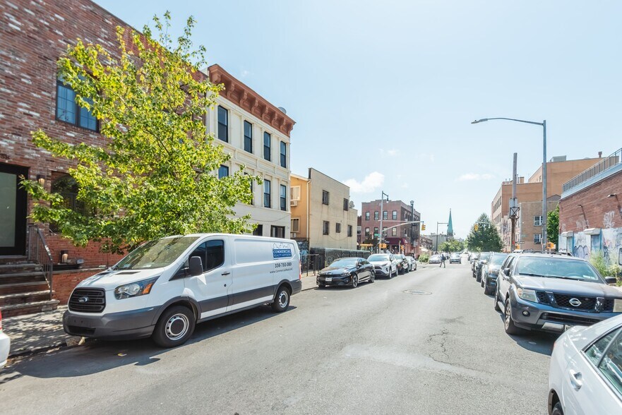 More Photos Of 352 Palmetto St, Brooklyn Multifamily For Sale