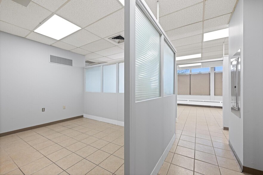 More Photos Of 325 Bridge St, Old Forge Manufacturing For Lease