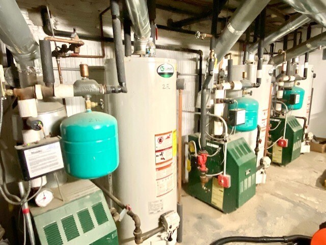 More Photos Of 2296 2nd Ave, New York Multifamily For Sale