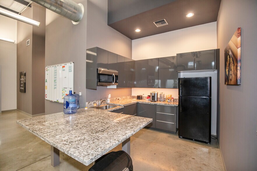 More Photos Of 145 Magellan Cir, Webster Light Distribution For Sale