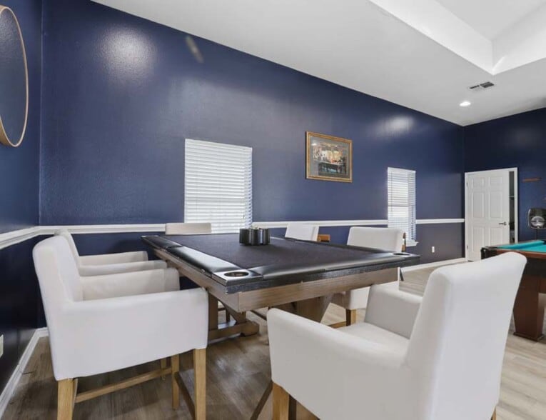 More Photos Of 1500 Sharen Dr, Salisbury Apartments For Sale
