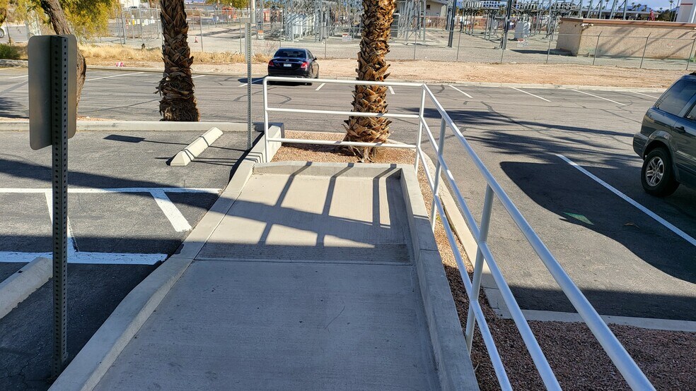 More Photos Of 3325-3326 W Oquendo Rd, Las Vegas Warehouse For Lease