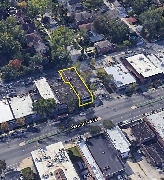 More Photos Of 6957-1246 North Ave, Oak Park Office For Sale