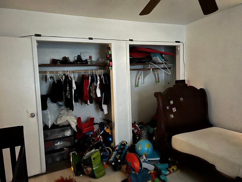 More Photos Of 2602 E Crosstimbers St, Houston Apartments For Sale