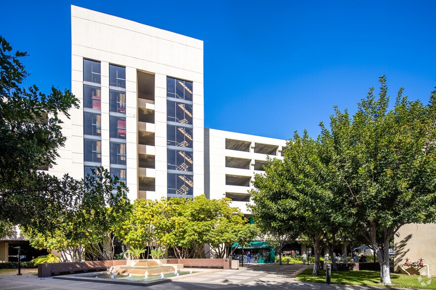 More Photos Of 1040 Elm Ave, Long Beach Medical For Lease