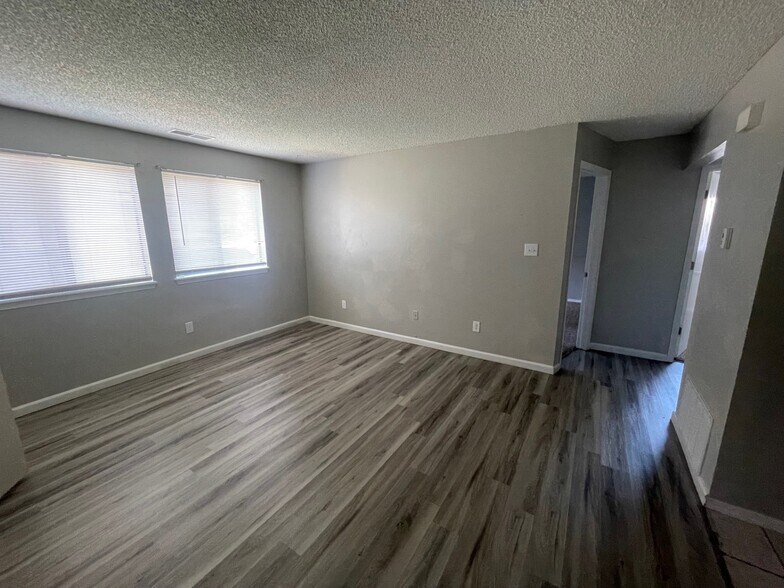 More Photos Of 2625-2627 E Uintah St, Colorado Springs Apartments For Sale