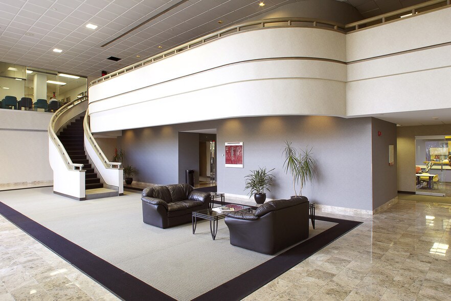 More Photos Of 16216 Baxter Rd, Chesterfield Medical For Lease