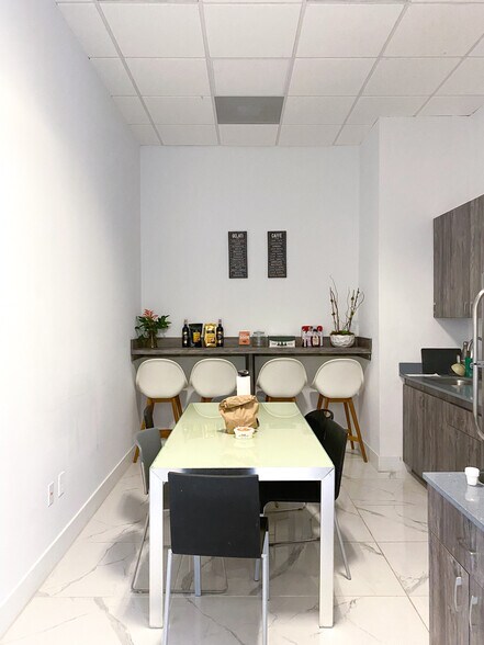 More Photos Of 7200 Corporate Center Dr, Miami Unknown For Lease