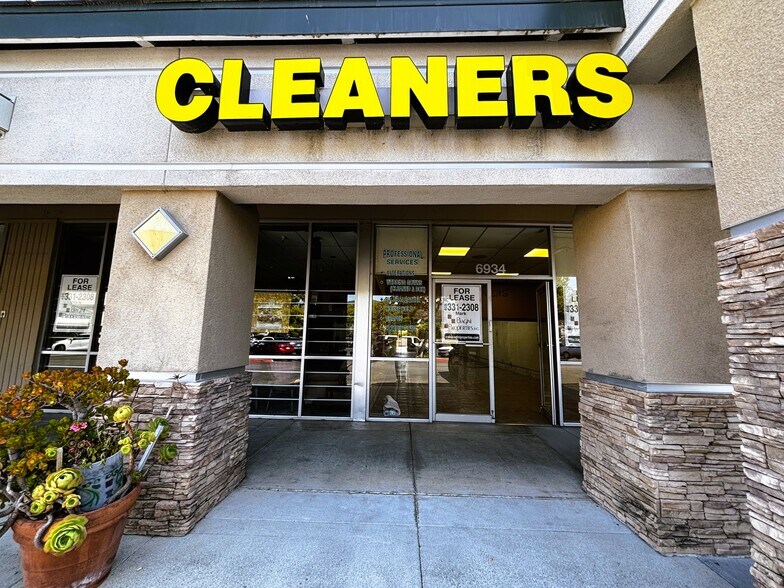 More Photos Of 6902-6964 Almaden Expy, San Jose Unknown For Lease