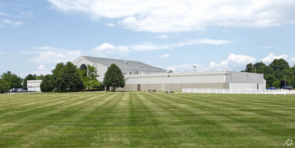 More Photos Of 18-24 Mollison Way, Lewiston Specialty For Lease