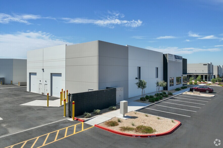 More Photos Of 8051 E Pecos Rd, Mesa Unknown For Lease