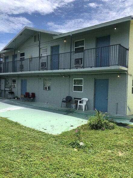 More Photos Of 8800 US Highway 1, Micco Hospitality For Sale