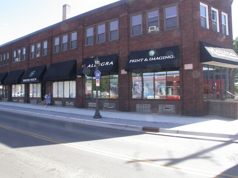 More Photos Of 2470-2512 University Ave W, Saint Paul General Retail For Lease