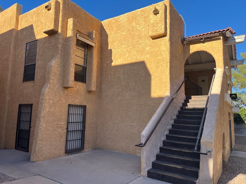 More Photos Of 4640 Koval Ln, Las Vegas Apartments For Sale