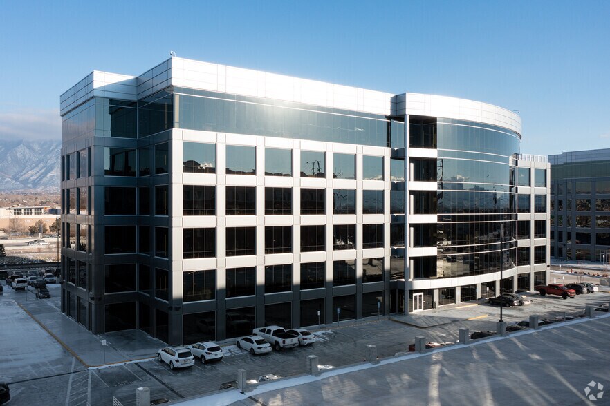 Primary Photo Of 10355 S Jordan Pky, South Jordan Office For Lease