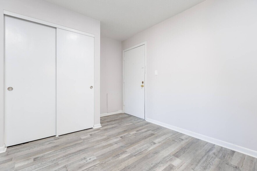More Photos Of 4577 Olentangy River Rd, Columbus Apartments For Sale