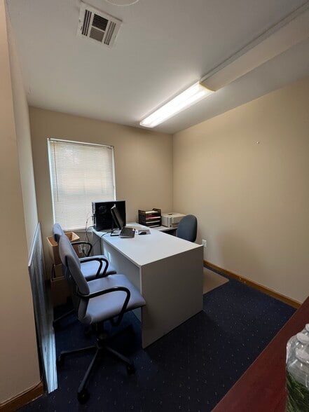 More Photos Of 1031 US Highway 202 N, Branchburg Office For Lease