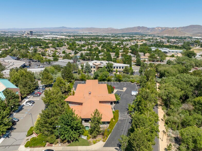 More Photos Of 6160 Plumas St, Reno Office For Sale
