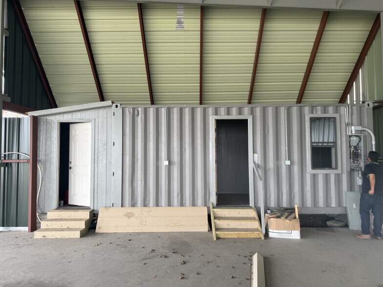 More Photos Of 4414 Oates Rd, Houston Land For Lease