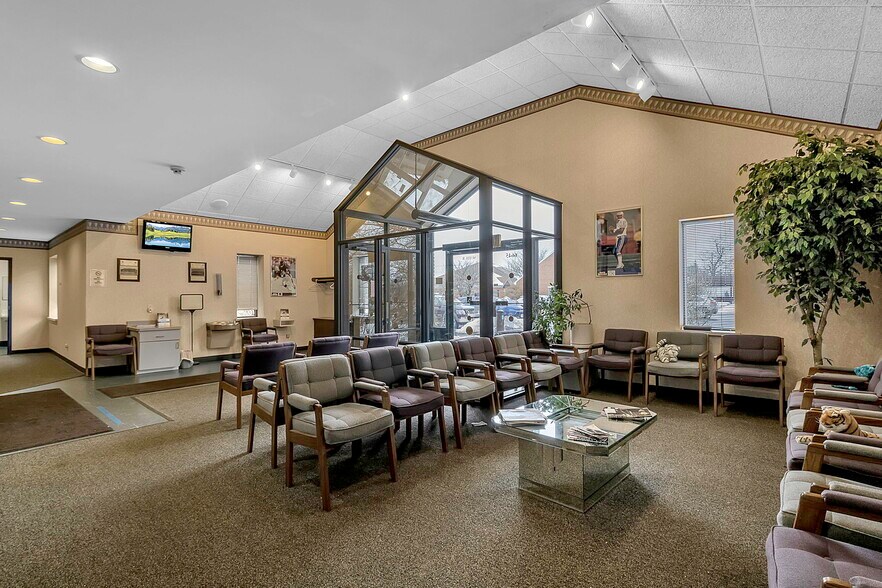 More Photos Of 6645 Main St, Buffalo Office For Sale