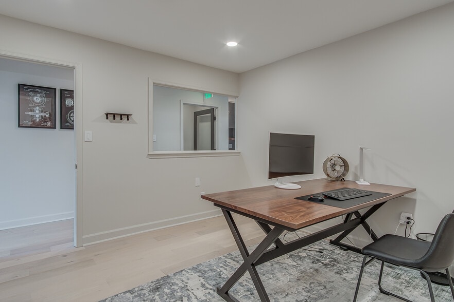 More Photos Of 129 W Patrick St, Frederick Office Residential For Sale