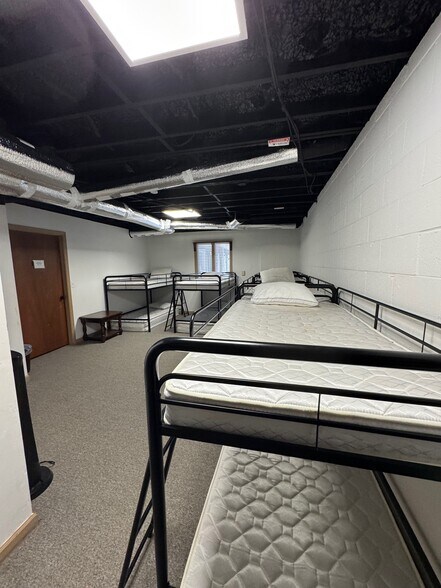 More Photos Of 3430 Land Rd, Alpharetta Religious Facility For Sale