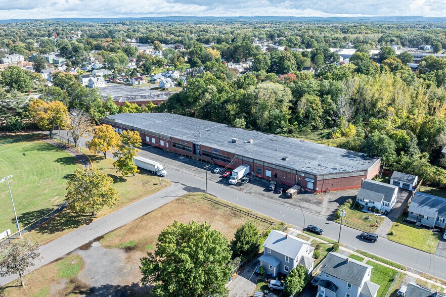 More Photos Of 125 McKee St, East Hartford Warehouse For Lease