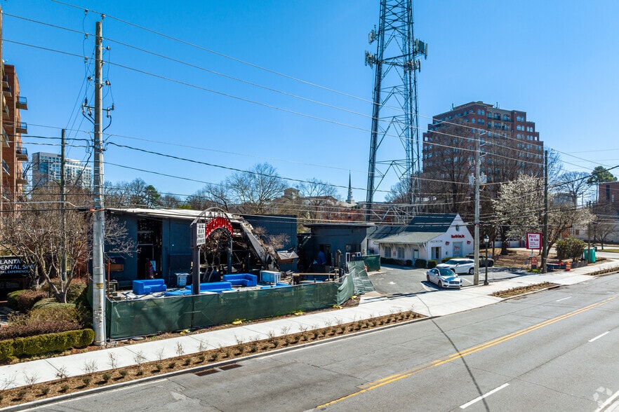 More Photos Of 3227 Roswell Rd NE, Atlanta Land For Lease