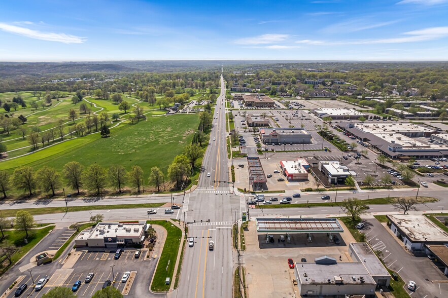 More Photos Of 651 E Red Bridge Rd, Kansas City Office For Sale