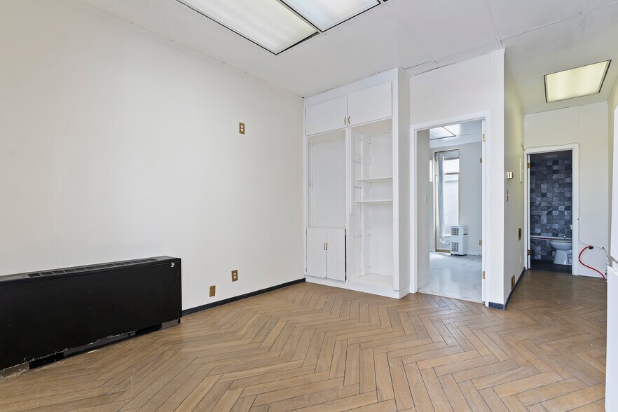 More Photos Of 2330 S Main St, Salt Lake City Office For Lease