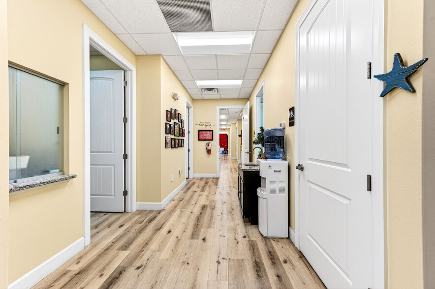 More Photos Of 6520 3rd St, Rockledge Medical For Sale