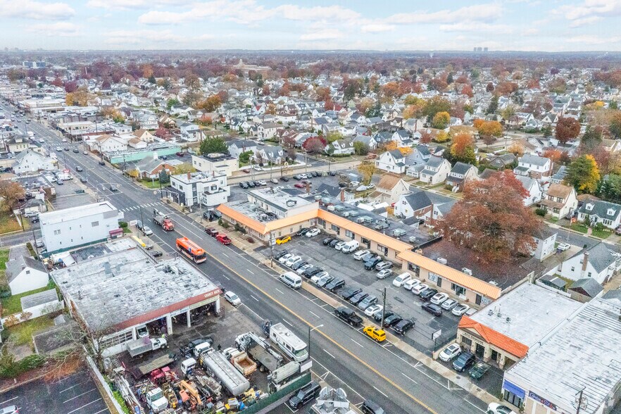 More Photos Of 131-169 E Merrick Rd, Valley Stream Storefront For Sale