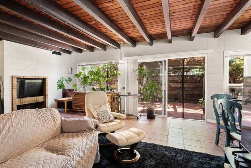 More Photos Of 1041 3rd St, Novato Apartments For Sale