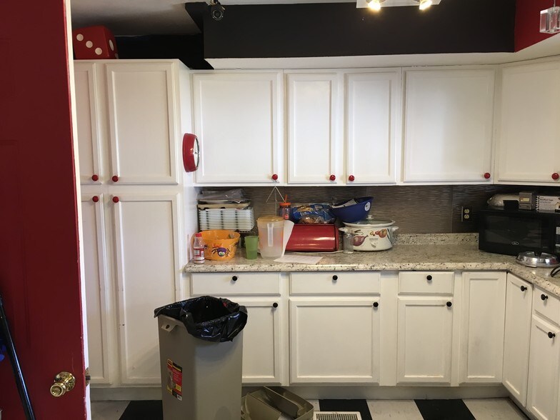 More Photos Of 1104 Old Charlotte Rd, White Bluff Assisted Living For Lease