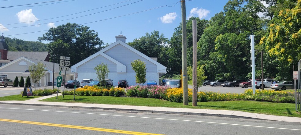 Primary Photo Of 187 Route 209, Wurtsboro Freestanding For Lease