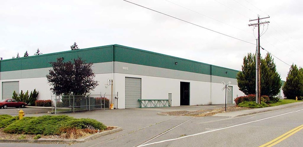 More Photos Of 18815 139th Ave NE, Woodinville Warehouse For Lease