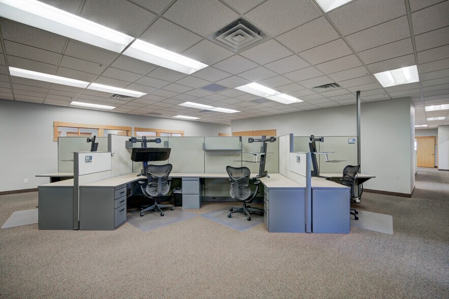 More Photos Of 40 Enterprise Blvd, Bozeman Office For Sale