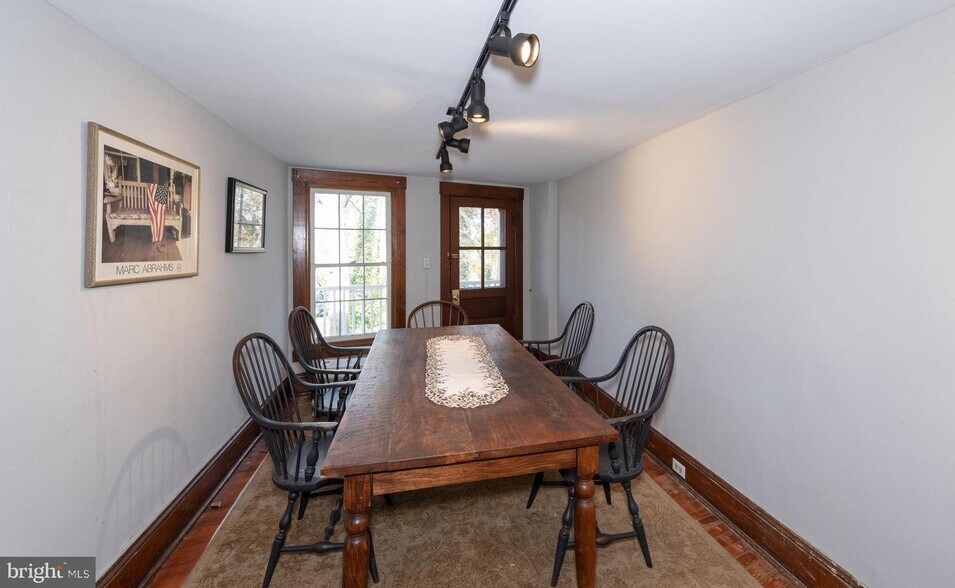 More Photos Of 233 W Patrick St, Frederick Office For Sale