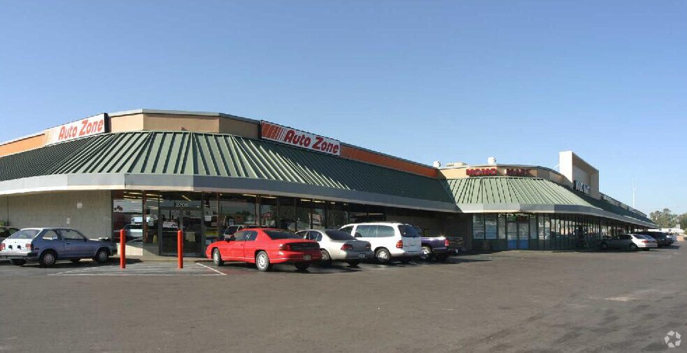 More Photos Of N 27th Ave @ W Camelback Rd, Phoenix Unknown For Lease