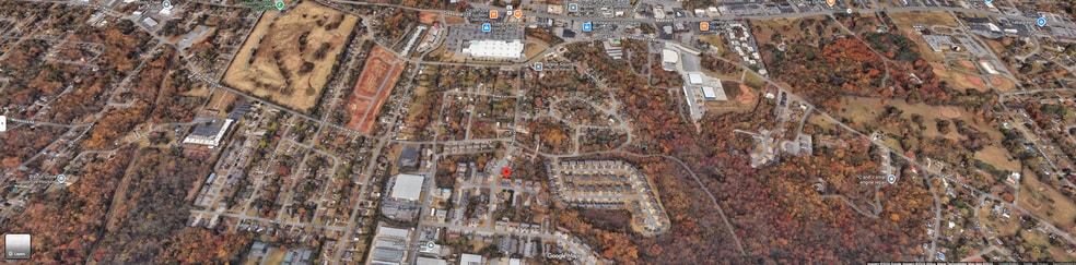 More Photos Of 1531 E Knollwood Cir, Clarksville Apartments For Sale