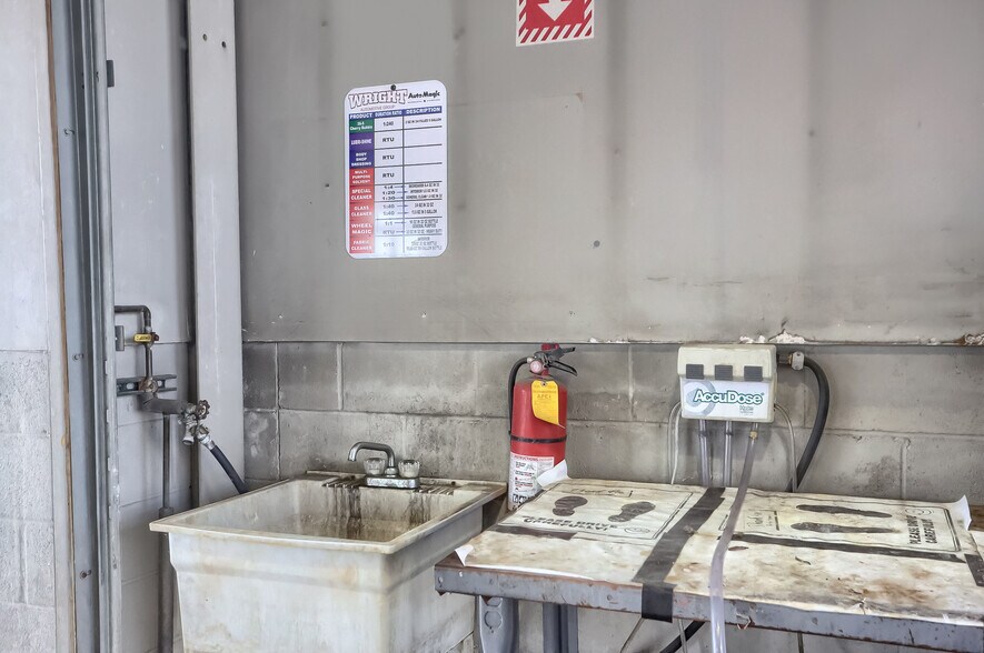 More Photos Of 3 Superior Way, Uniontown Auto Dealership For Sale