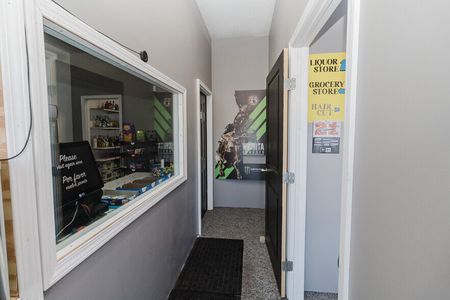 More Photos Of 3117 E 13th St, Wichita Freestanding For Sale