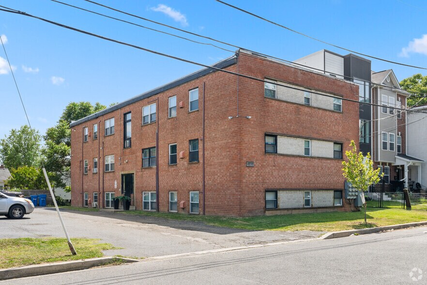 More Photos Of 4919 A St SE, Washington Apartments For Sale