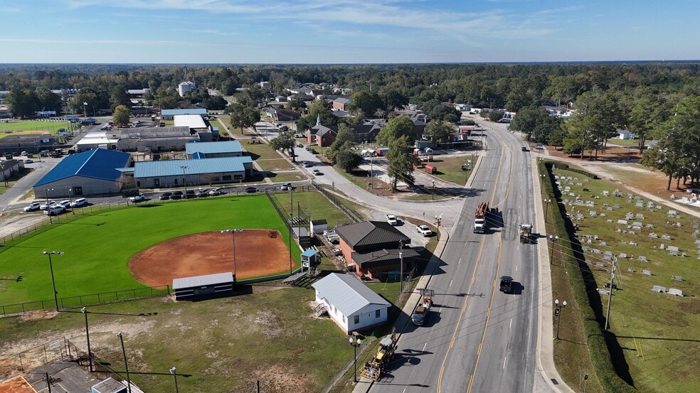 Primary Photo Of 1826 Main St, Turbeville Land For Sale