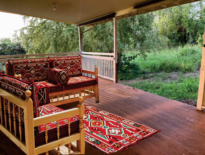 More Photos Of 82-5674 Kahau Pl, Captain Cook Restaurant For Lease