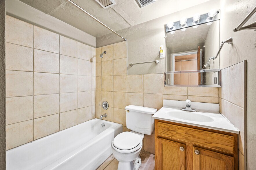 More Photos Of 2901-2979 W Cannes Dr, Peoria Apartments For Sale