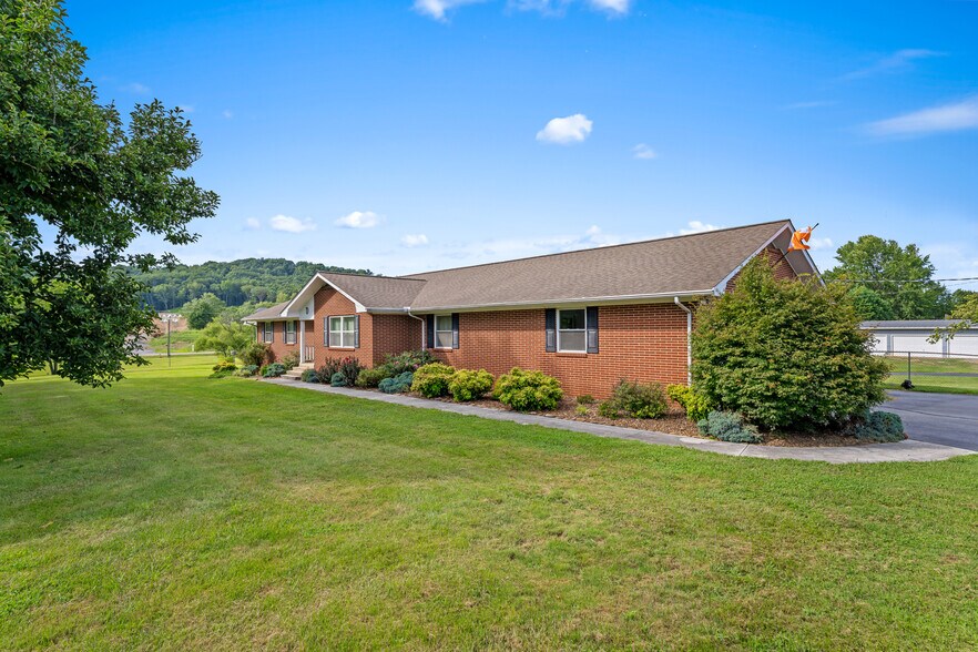 More Photos Of 3320 Bakertown Rd, Knoxville Multifamily For Sale