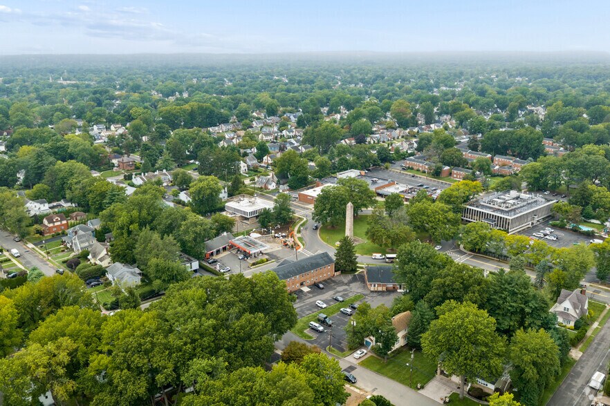More Photos Of 210 Knickerbocker Rd, Cresskill Medical For Lease
