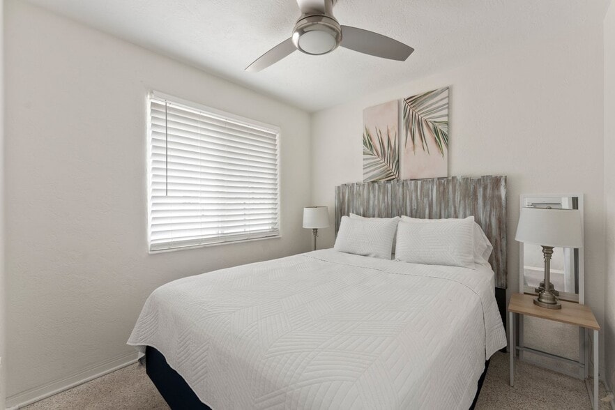 More Photos Of 1708 S Atlantic Ave, New Smyrna Beach Hotel For Sale