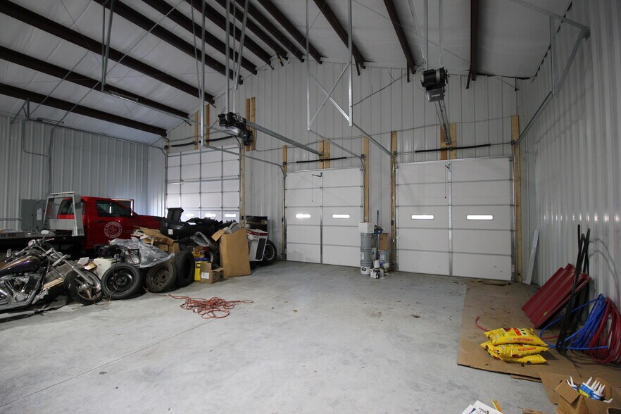 More Photos Of 34 Smokey Bear Ln, Covington Light Distribution For Sale